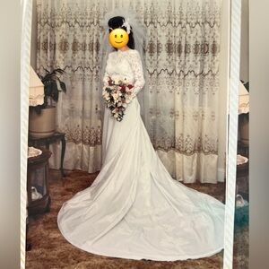 Wedding dress & head piece